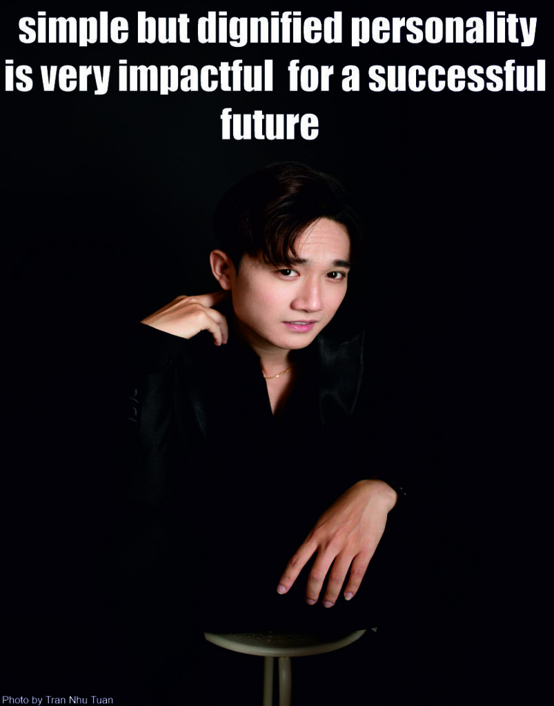 How to create a simple but dignified personality for a successful future?